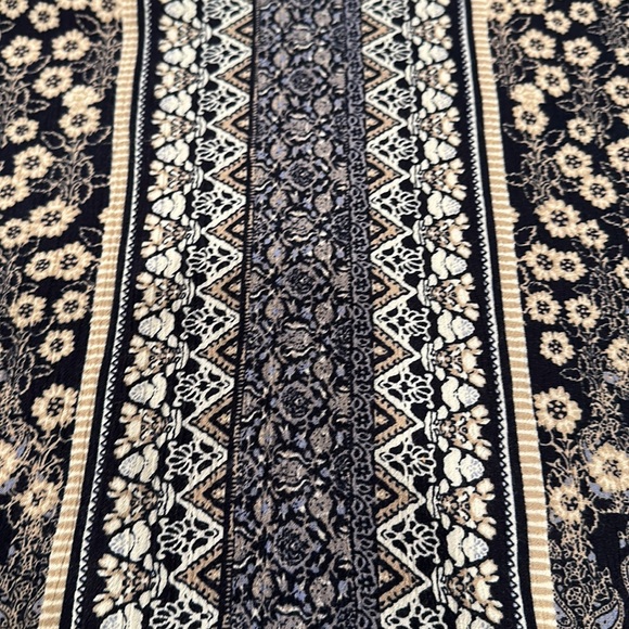 Westport Top - Picture 6 of 8